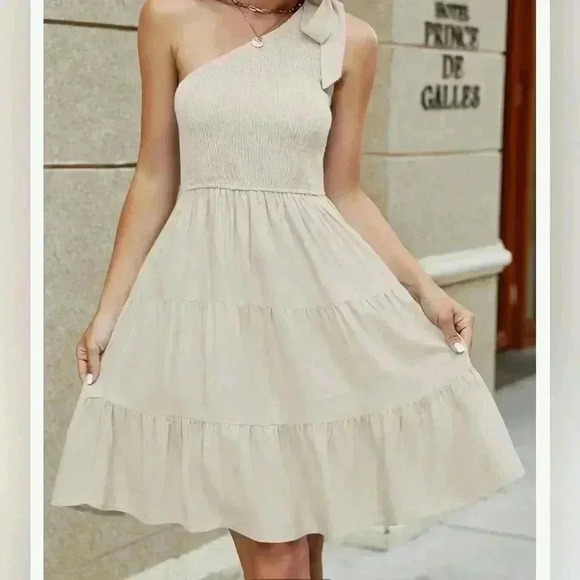 Zesica Dresses & Skirts - ZESICA Women's Summer Boho One Shoulder Sleeveless Dress- ruffle- Size Small